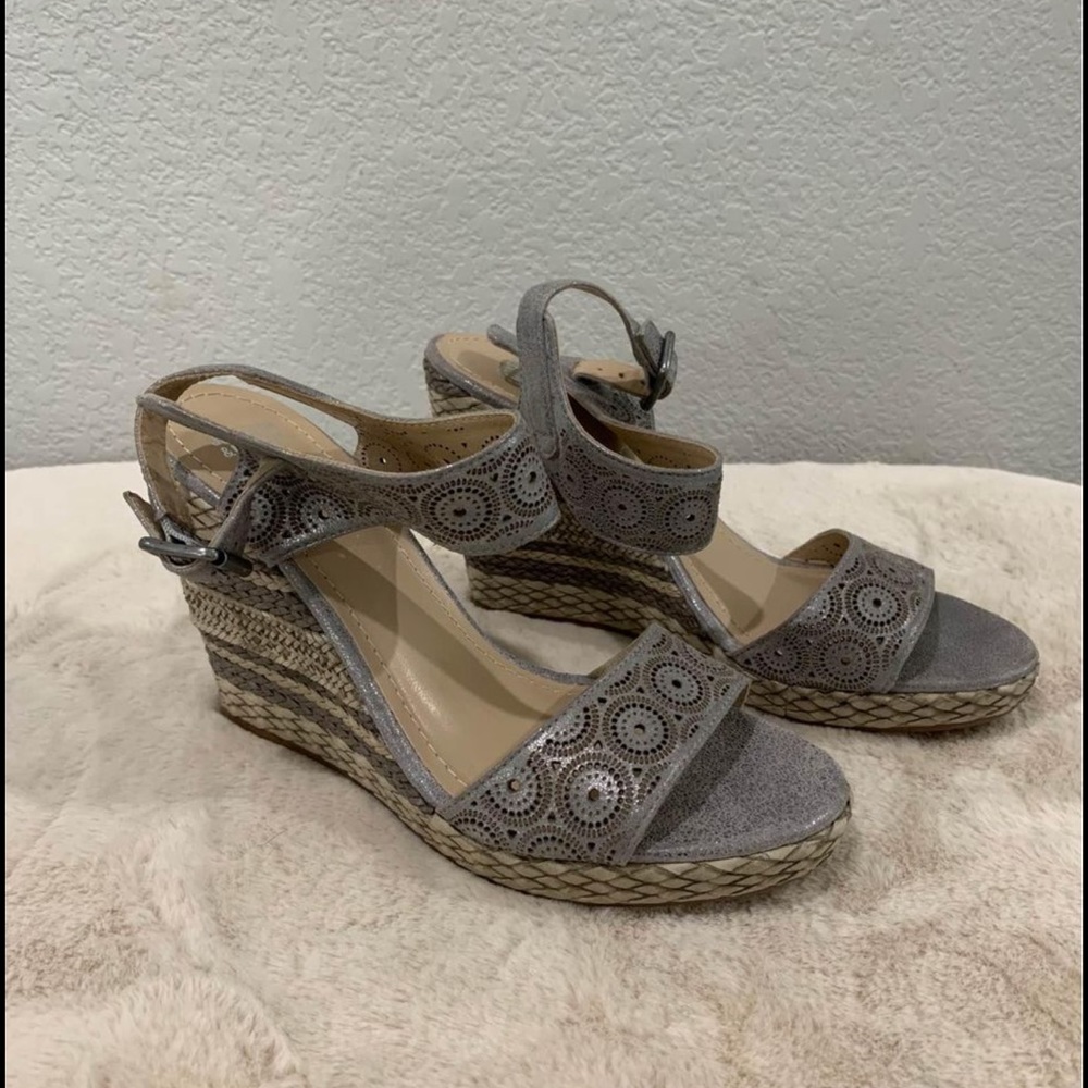 Johnston & Murphy Wedges - Size 8.5